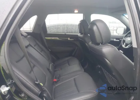 2015 Kia Sorento Ex V6 z USA, uszkodzony, nr VIN 5XYKU4A77FG636269